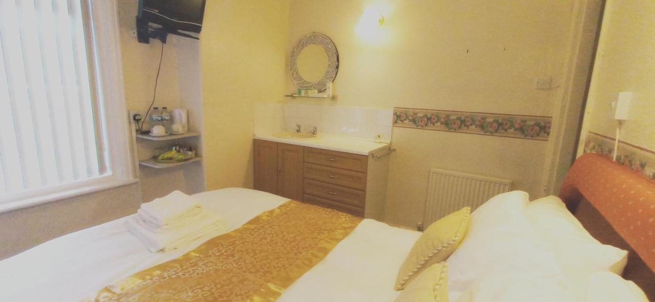 Lily Hotel Blackpool Buitenkant foto