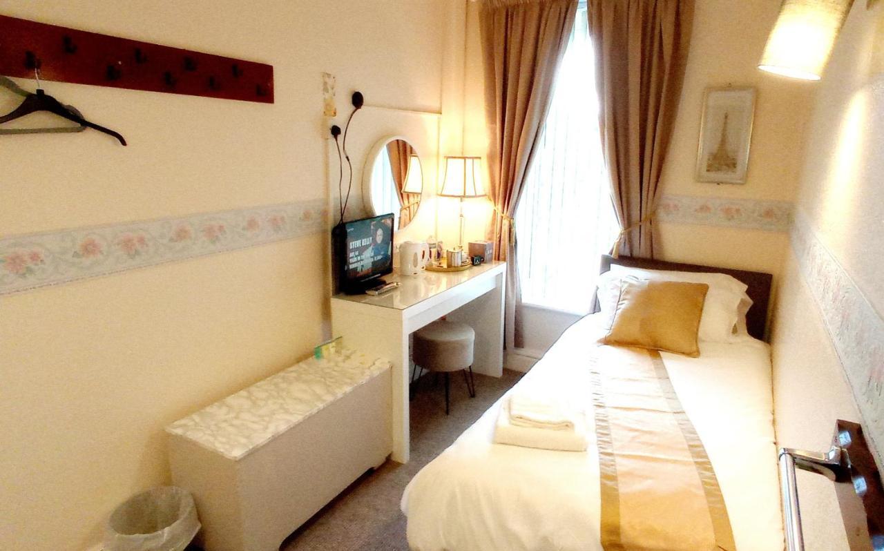 Lily Hotel Blackpool Buitenkant foto