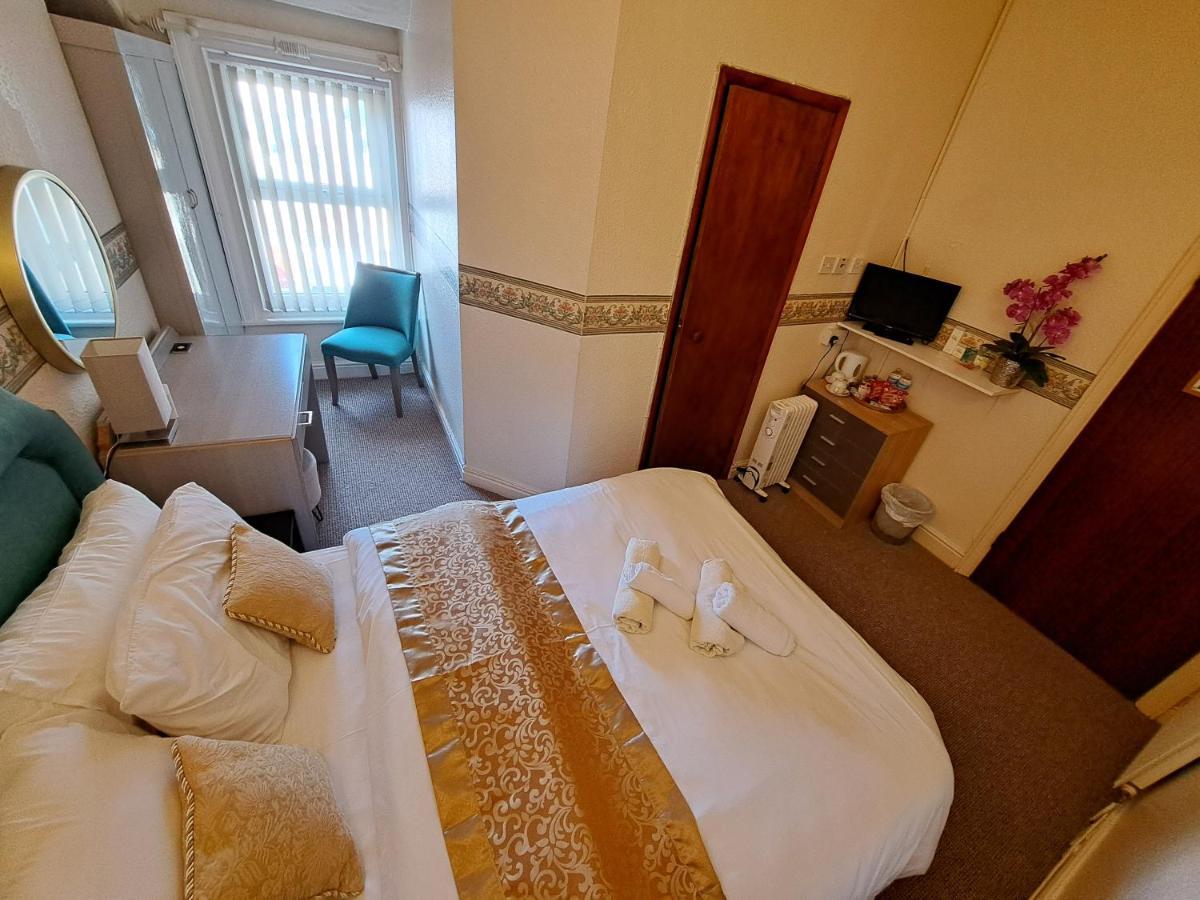 Lily Hotel Blackpool Buitenkant foto